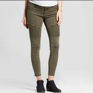 Isabel maternity moto pants size 18 army green